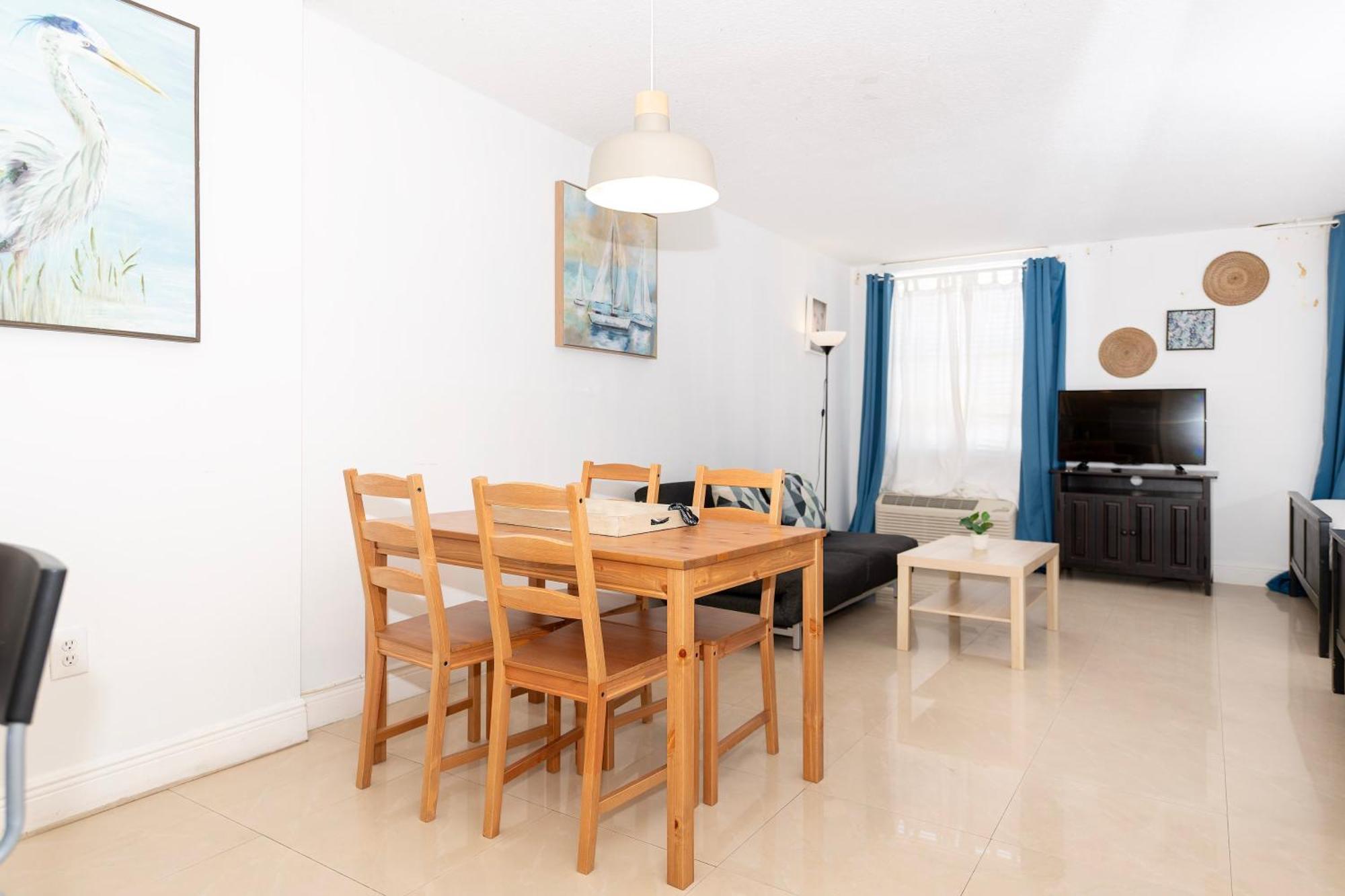 Sobe Apartments ไมอามีบีช ภายนอก รูปภาพ