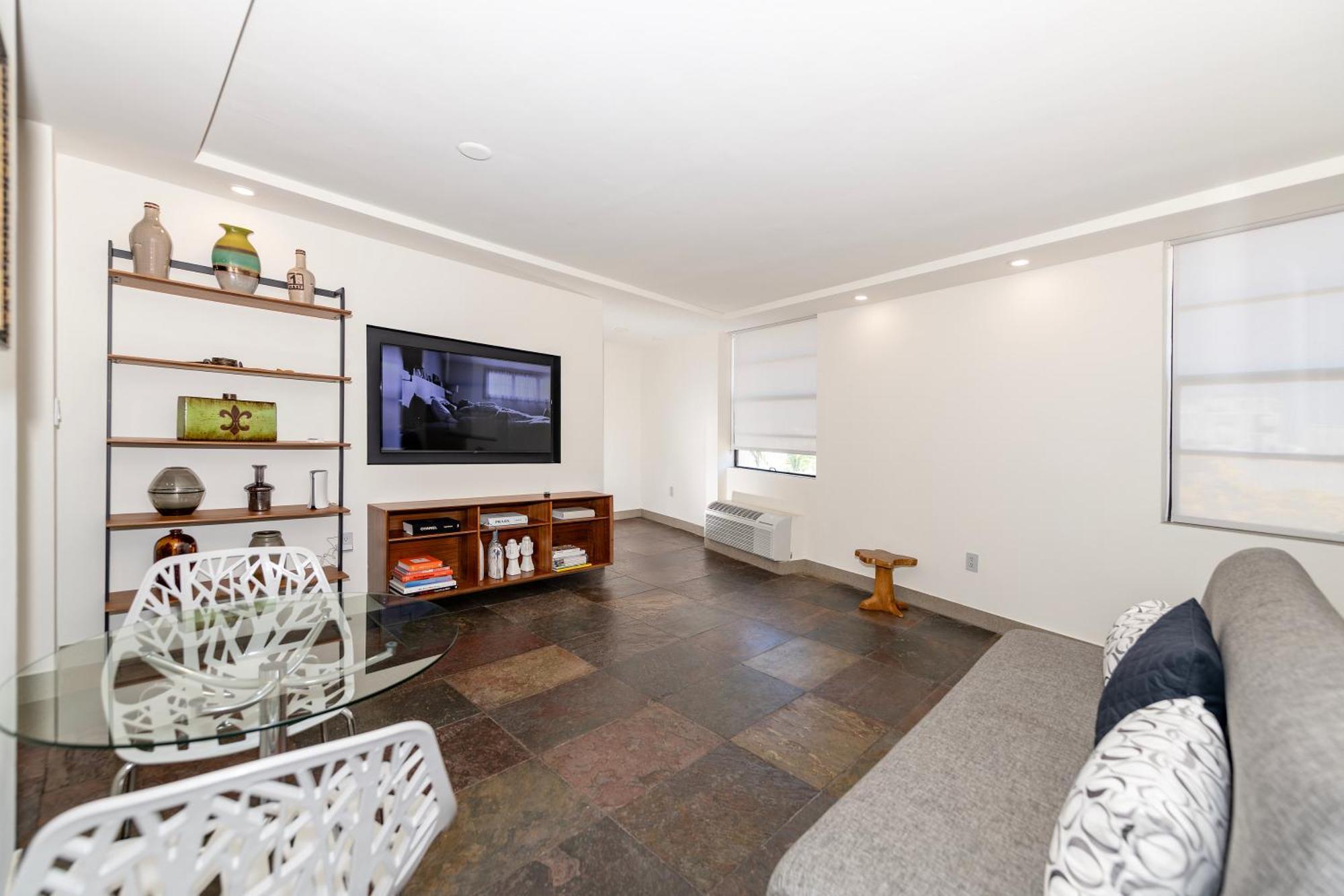 Sobe Apartments ไมอามีบีช ภายนอก รูปภาพ